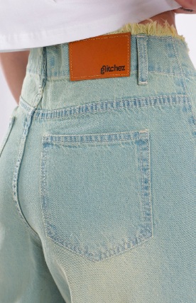 Women Frayed Detail Wide Leg High-Rise Heavy Fade Jeans